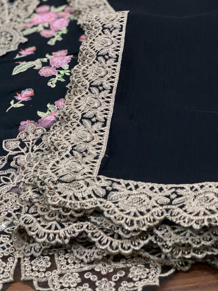 Zainab Chotani Lawn Cotton 3-Piece Suit with Chiffon Dupatta